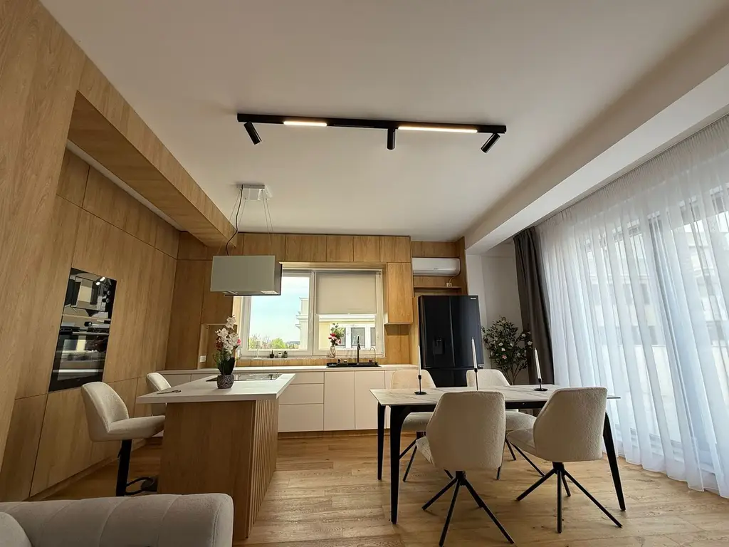 Luxury Duplex with Stunning Sunset Views *** Iancu Nicolae