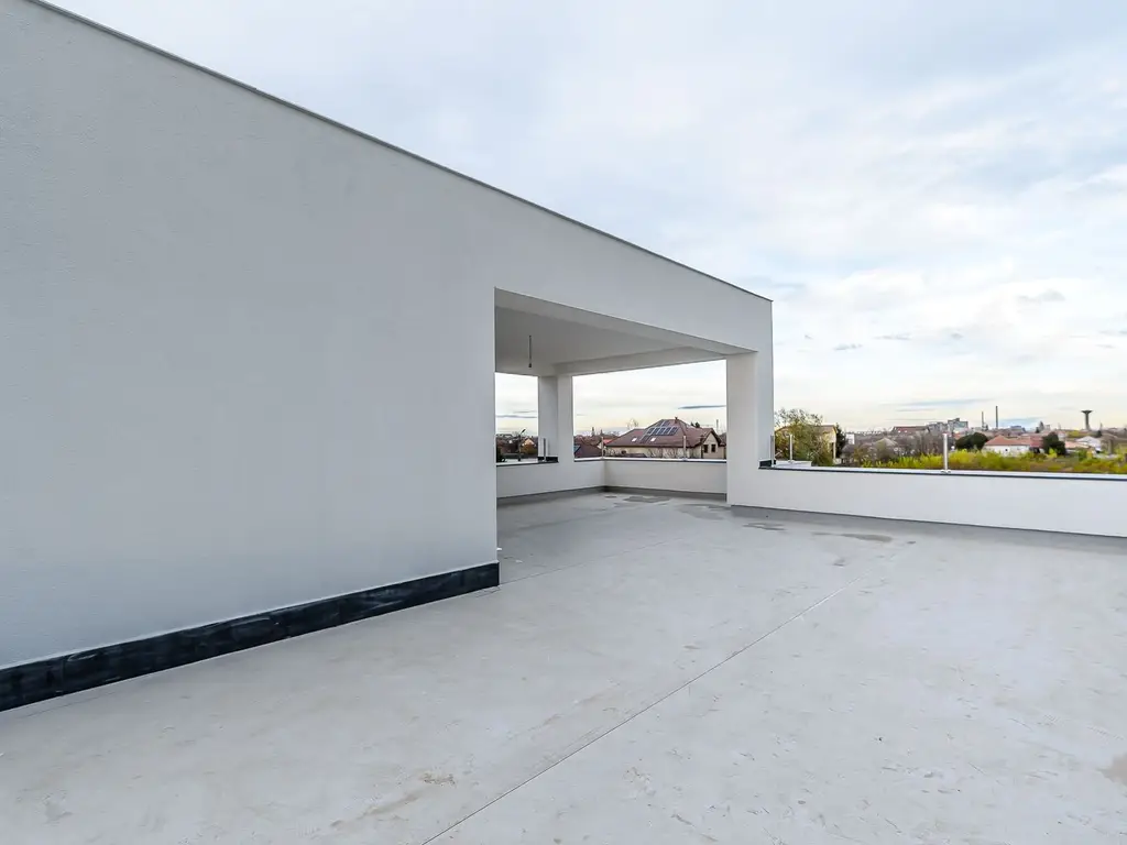 Vilă nouă cu terasă panoramică – design premium, 4 dormitoare, în Gai