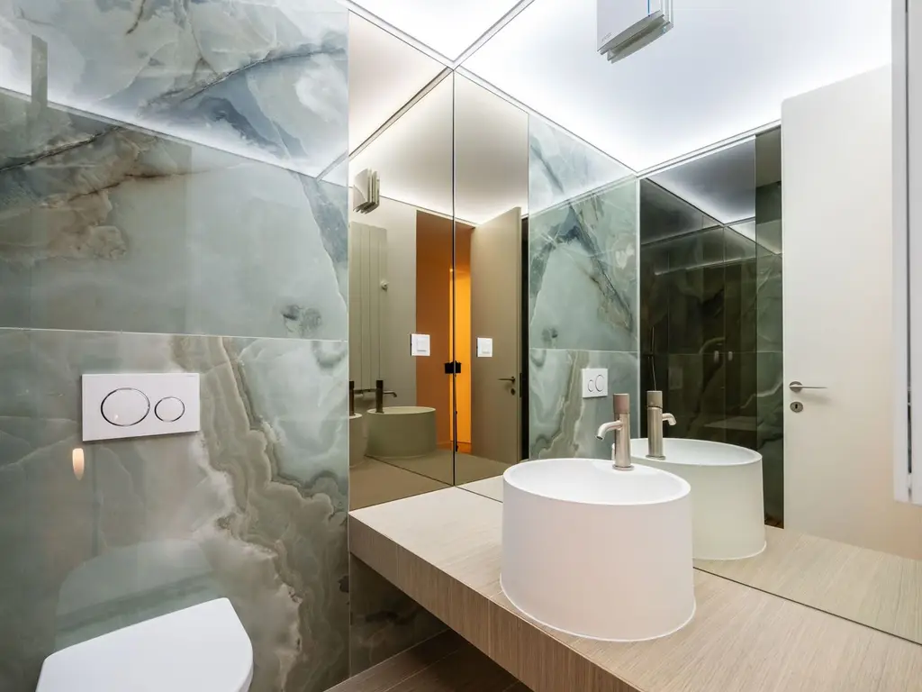 CORTINA 126 | Apartament exclusivist | Vedere libera | 2,900 Eur/mpc | LUX