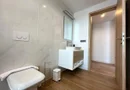 Inchiriem penthouse LUX 4 camere cu terasa de 122 mp zona Coresi