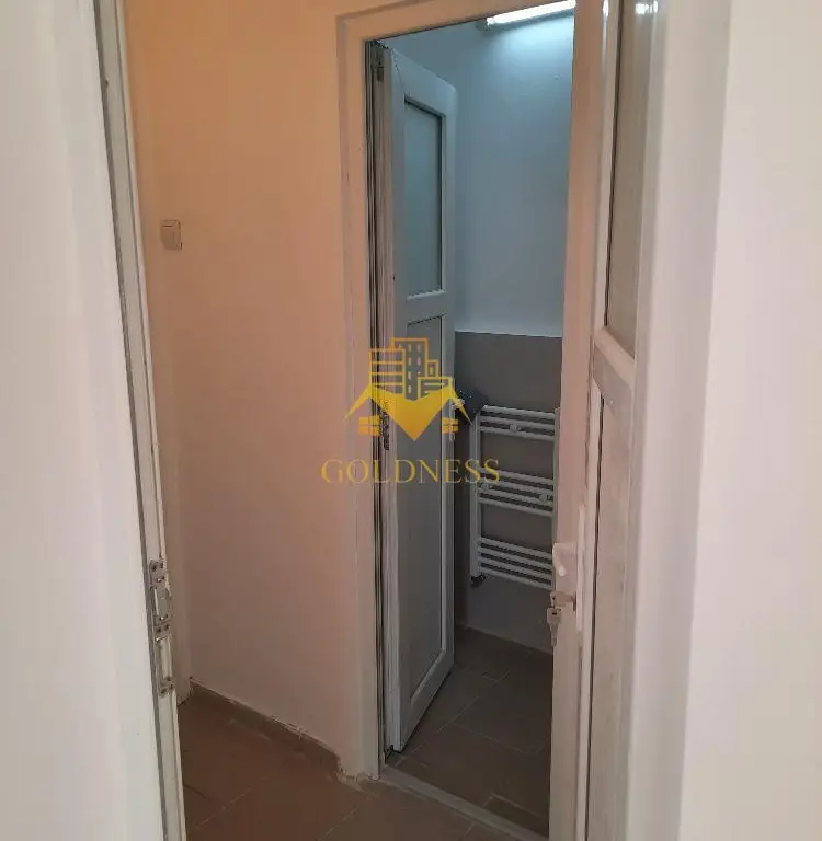 Spatiu comercial/ Birouri, Gheorgheni, Zona Albac,