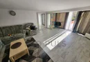 3 Camere. 2 Bai. Apartament pe 2 nivele. Pretabil investitie.