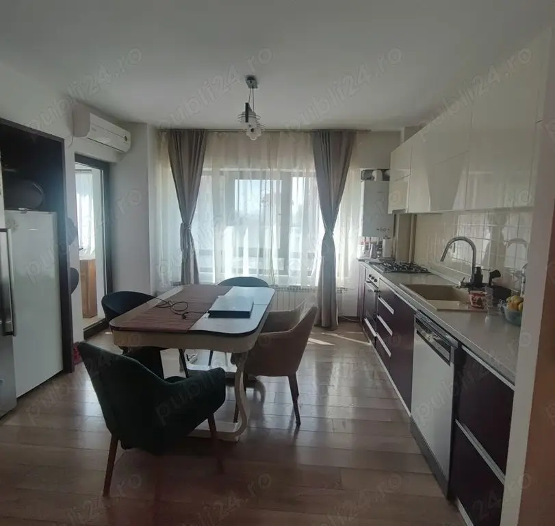 Ag BRASADAS vinde ap. 3 cam. in Complexul Newton Tătărași.