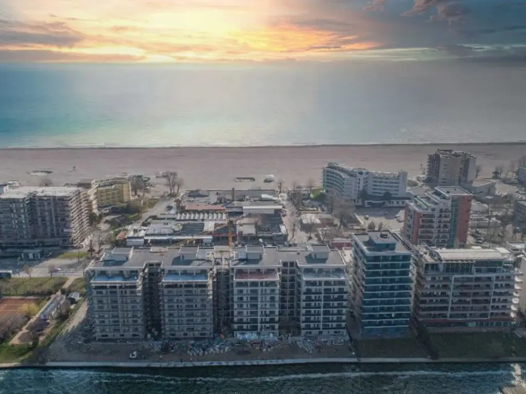 Promotie Garsoniera 45 mp + Terasa 19 mp Comision 0% Mamaia