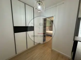 Apartament de inchiriat