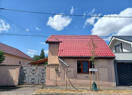 Casă, 500 mp, Muntele Găina. 600 E/lună (neg). Comision 0.