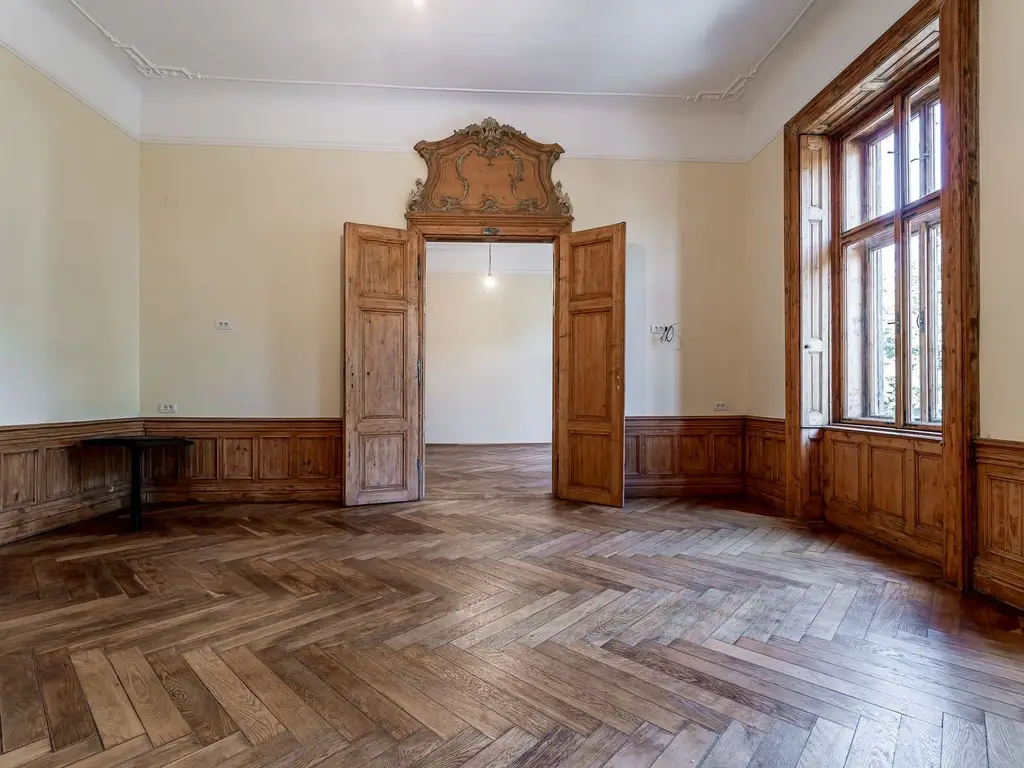 Apartament istoric pe Bulevardul Revoluției