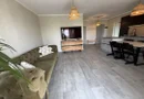 Apartament 2,5 camere chic cu grădină balcon vitrat și mobilier premium