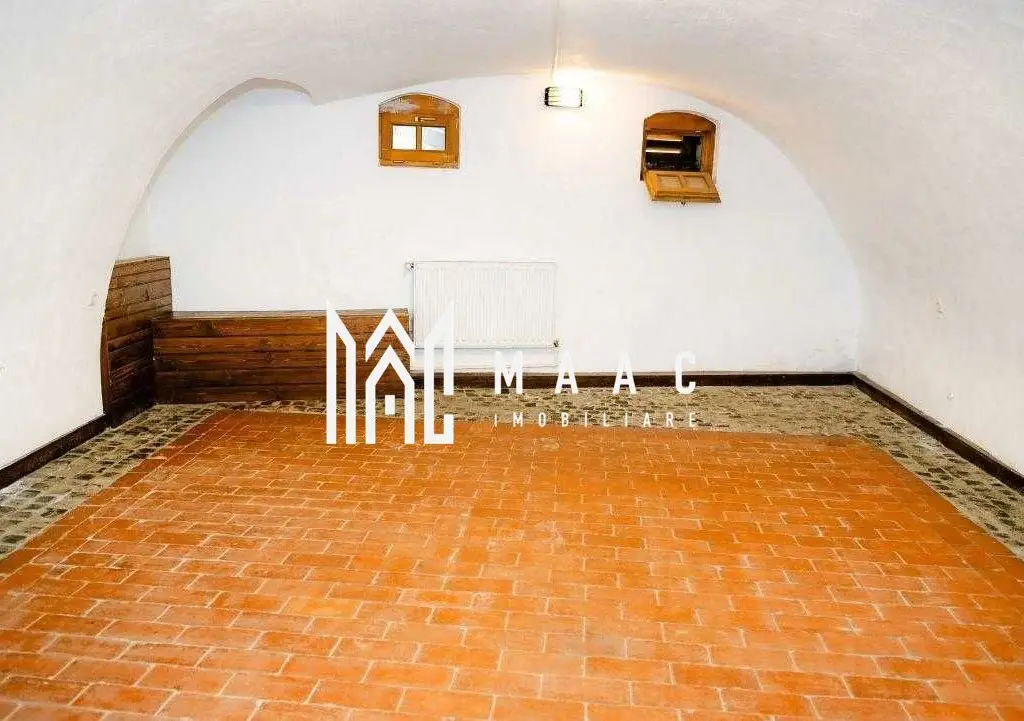 Casa individuala I 4 apartamente I Centrul Istoric