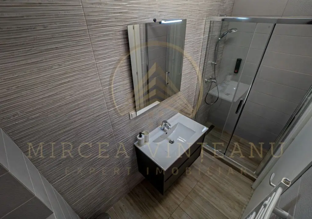 Apartament de 3 Camere și Terasă Panoramică în Complex Casa del Mar