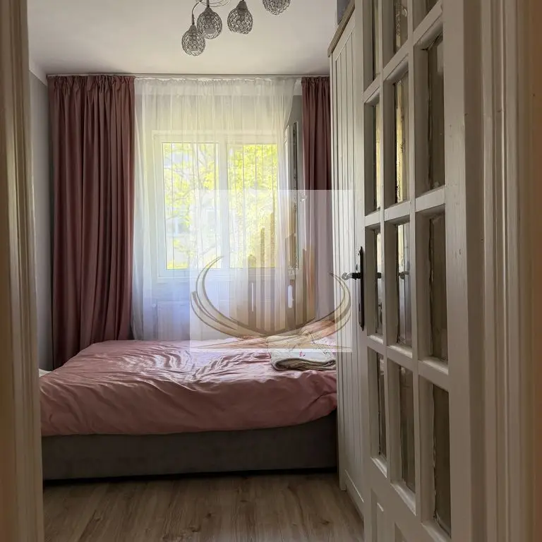 Apartament 3 camere | Zona Dacia | Etaj 2/4 | Confort & Locație Premiu