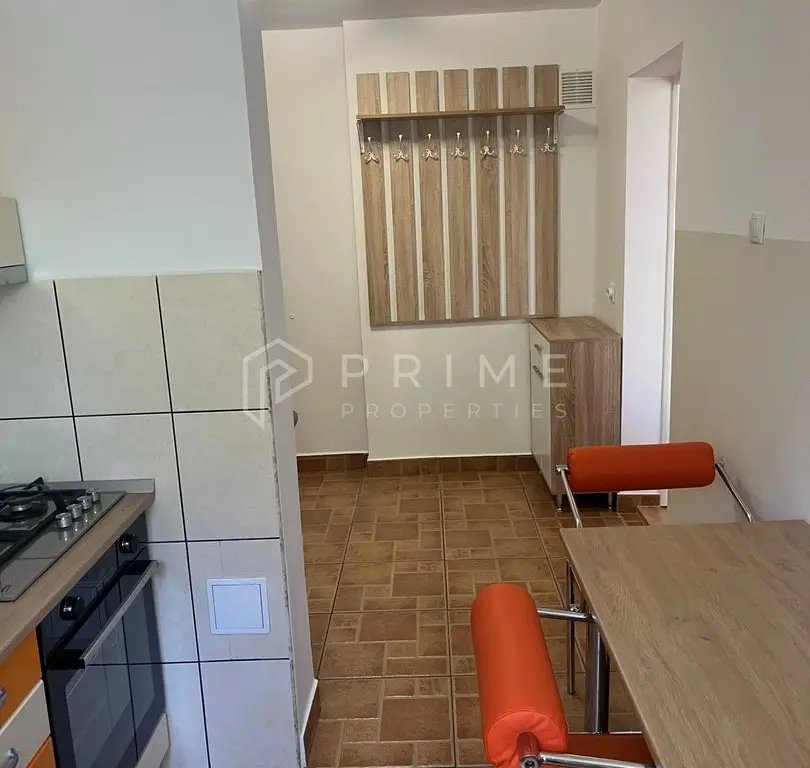 Apartament 2 Camere Recent Renovate – Cartier Cornișa