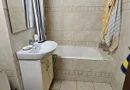 Apartament 4 Camere , et.3/4, Berceni-Racovita