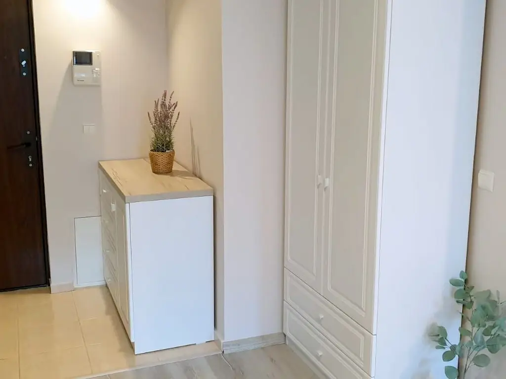 Apartament cu 1 cameră de închiriat – Complex Privilege, Galați, 360 euro