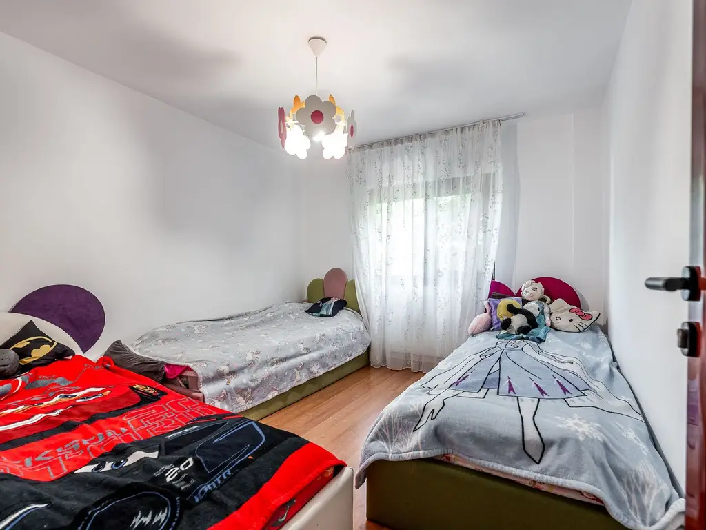 Apartament 4 camere – Micalaca, Arad – Etaj 2