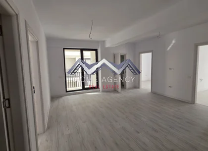 Apartament 3 camere Otopeni central