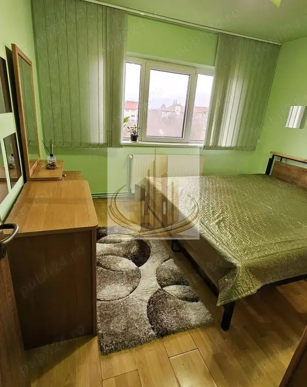 Apartament 3 camere + 2 băi | 70 mp | Decomandat | Zona Lunei