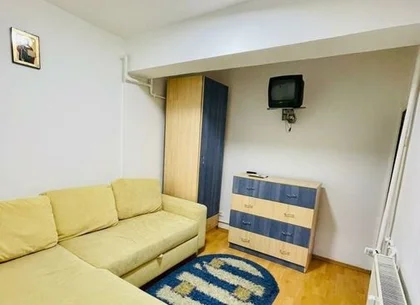 Particular închiriez Garsonieră dublă 420€ Mega mall