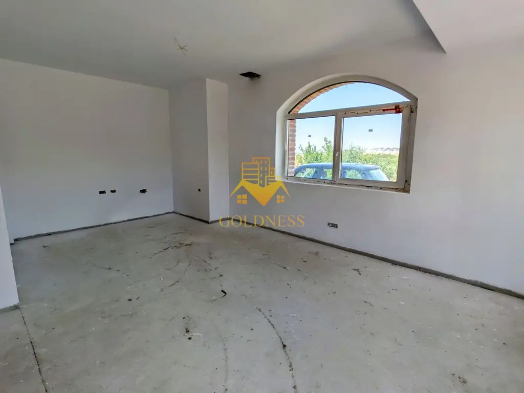 Comision 0%! Vila, 4 Camere, Dezmir, Constructie Noua, 450 mp, 4 Bai