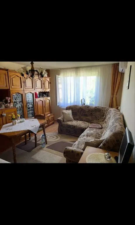 Vand Garsoniera / in zona micro 17