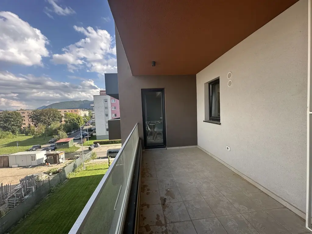 Vânzare garsonieră cu parcare Avantgarden 3 Faza 5