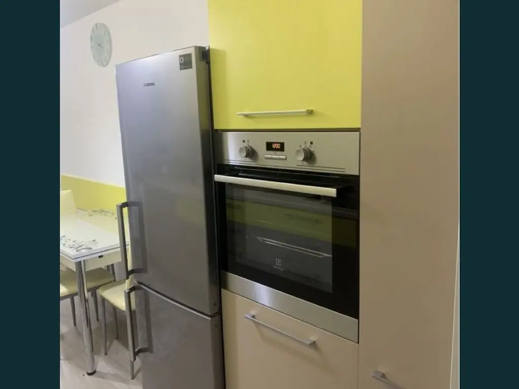 Studio,52 mp,mobilat, nou