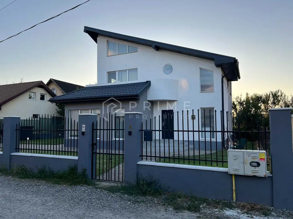 DE VÂNZARE: Casă Modernă „La Cheie” (175 mp) | 7 Noiembrie