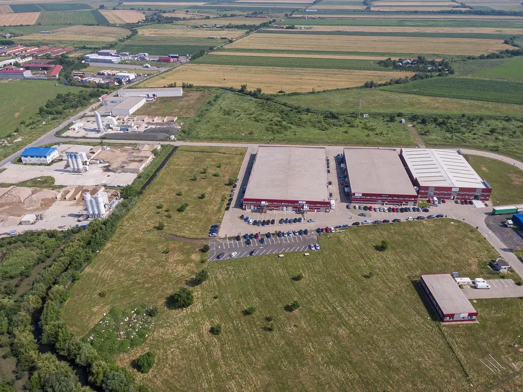 Teren industrial 3 000 mp în Parcul Industrial UTA2 #Arad