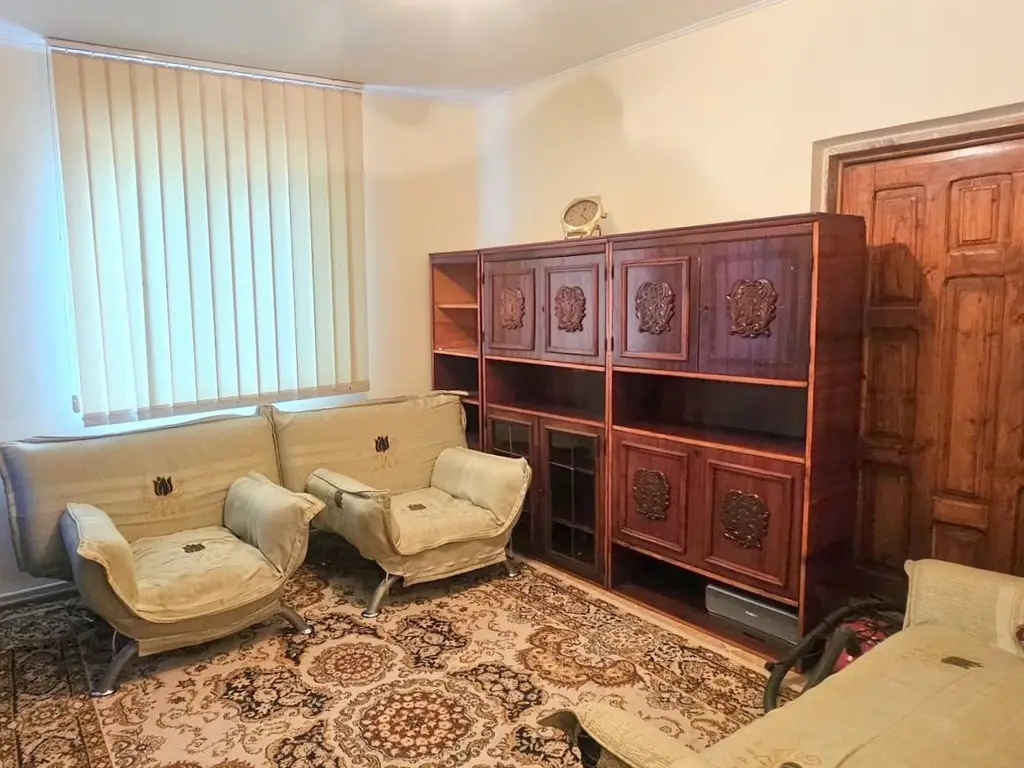 Casa la sol cu teren 1055 mp si livada - Vanatori, Galati
