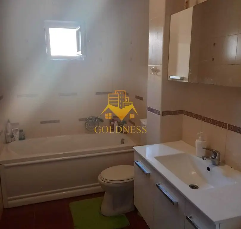 2 camere decomandate, terasa, parcare, Zona Piata Marasti, Mega Image