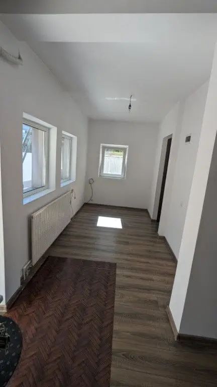 Casa Crangasi | 3 Camere | 5 min de mers Metrou Crangasi