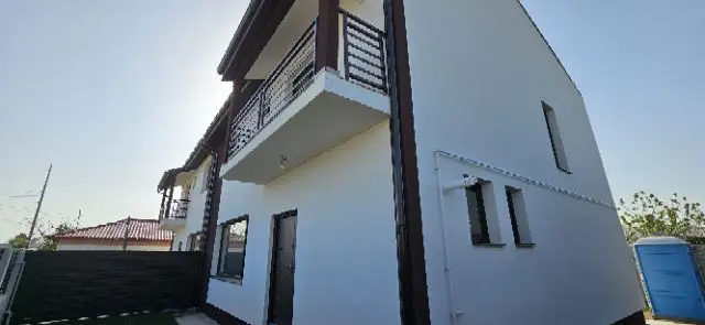 Cernica Balaceanca casa cuplata 4 camere de vanzare