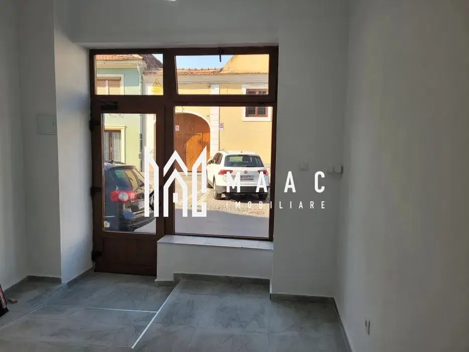 Spatiu comercial | Vitrină | 17 MPU | Orașul de Jos