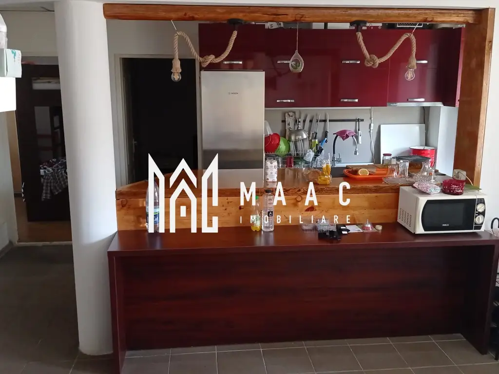 Apartament 3 camere I Curte I Spatiu comercial I Cedonia