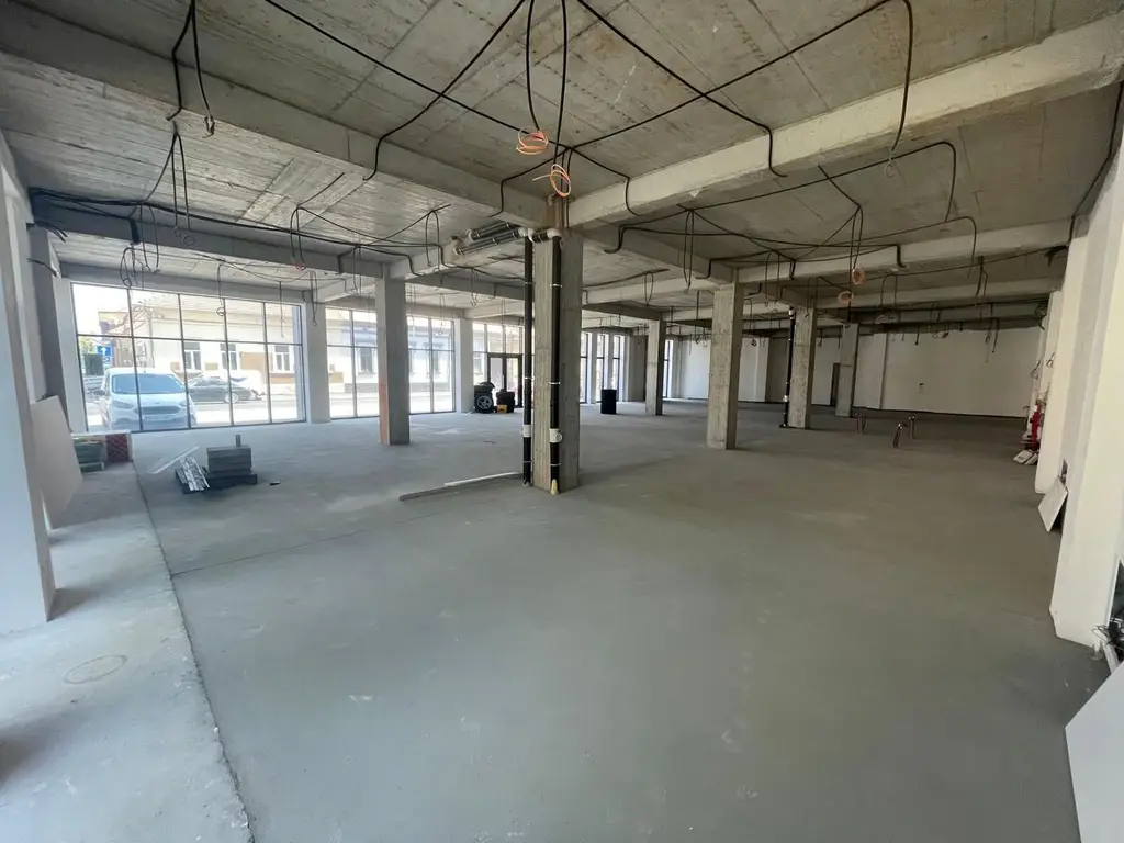 Vindem sp. comercial, openspace, ultracentral,516mp utili- 1.200.000E
