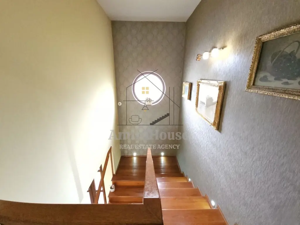 Casa individuala 5 camere, teren 600 mp, finisata, 167 mp utili zona str Oasului