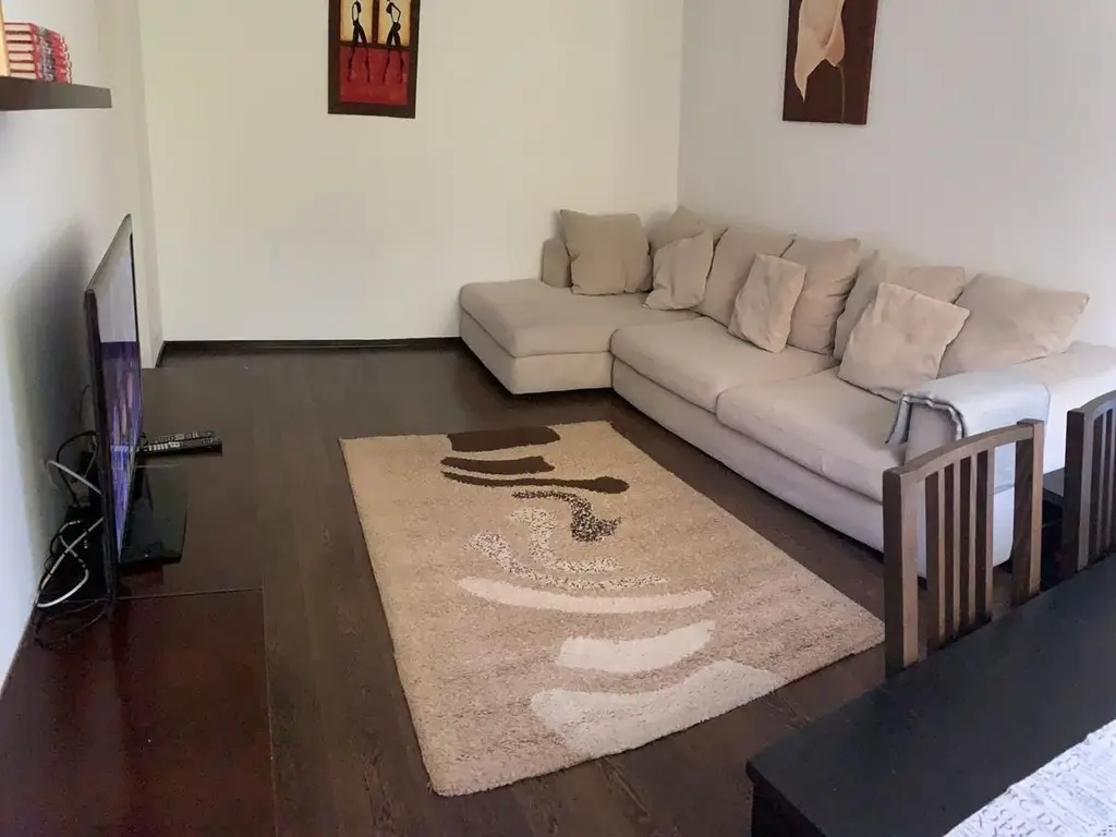 Vând apartament 4 camere