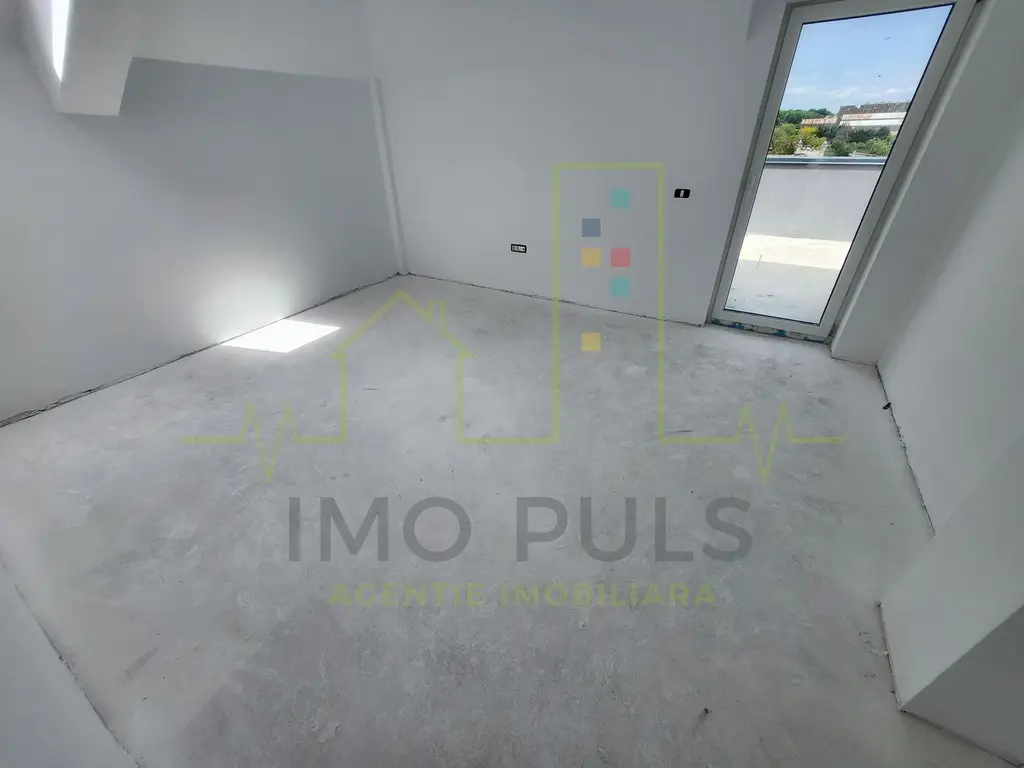 Penthouse. Lipovei. Terasa 66 mp. 2 Bai. Decomandat. Bucatarie inchisa