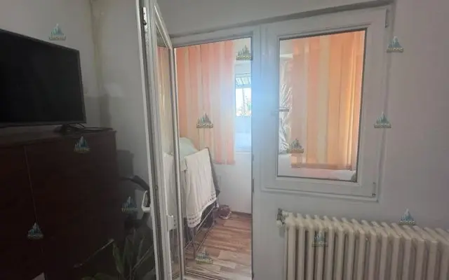 Apartament 2 camere de vânzare – Tineretului, zona Școala nr. 5