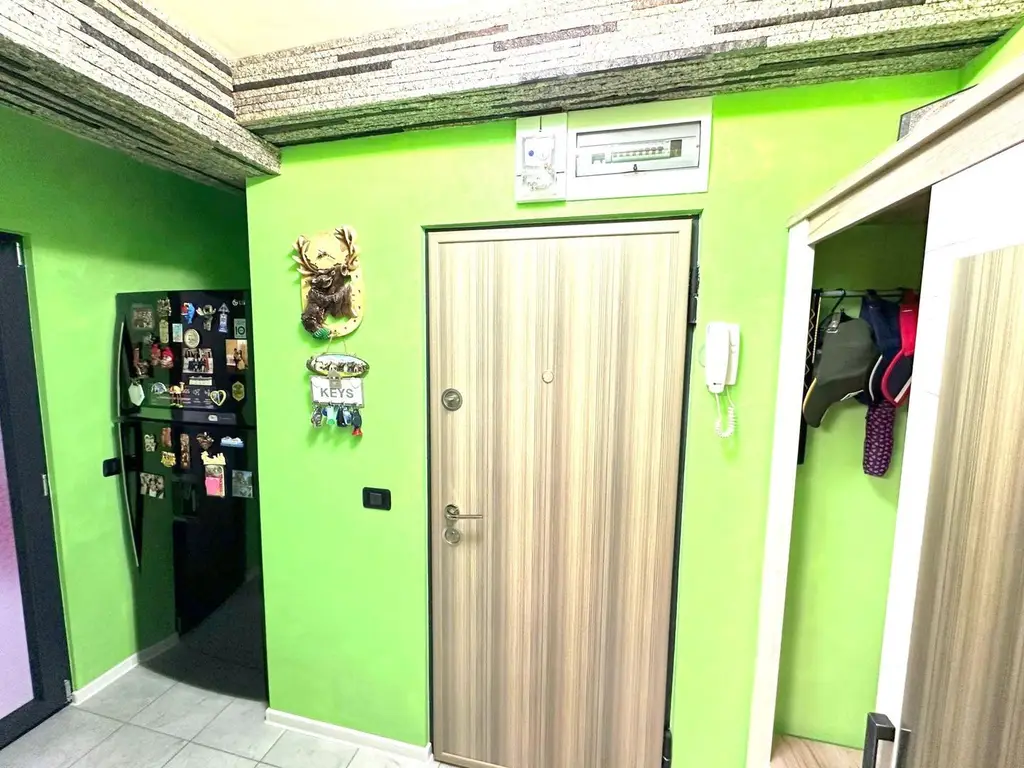 Vanzare - 2 camere, zona Neacsu, Micro 19