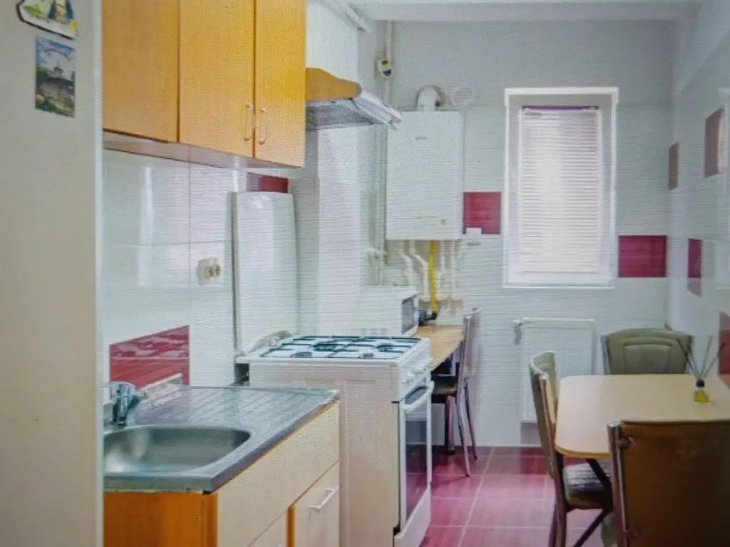 Garsoniera de Vanzare - zona Paraul Rece - 35 MP