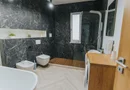 3 camere, ultracentral, Oradea. 235 000 E. Comision 0