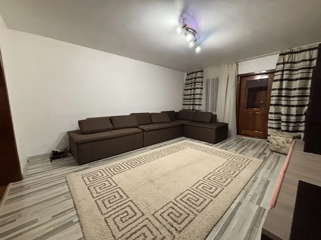 Apartament 3 camere, etaj 2 - Mobilat si utilat, S-uri, Nae Leonard