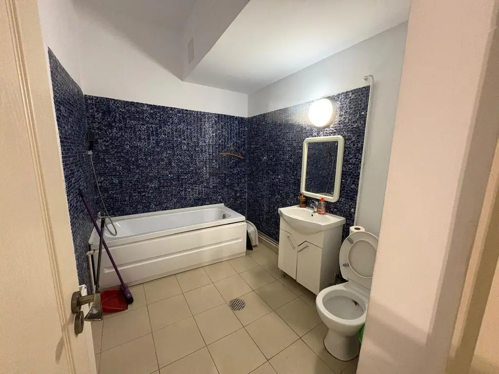 INCHIRIERE SPATIU SALON INFRUMUSETARE