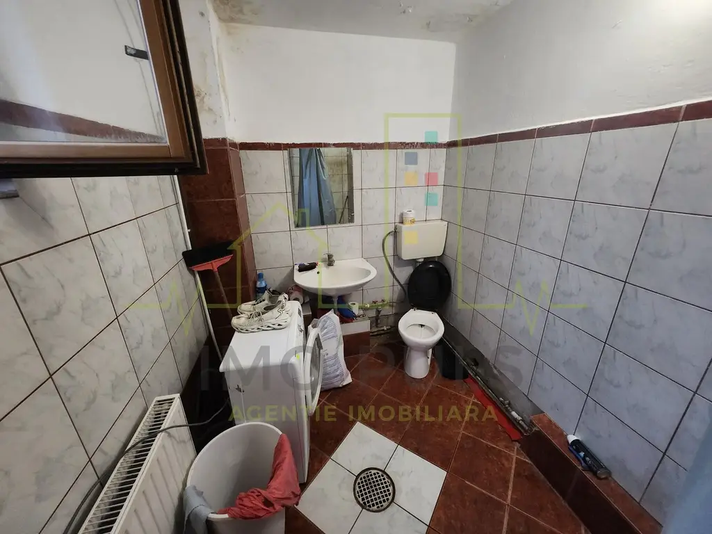 Casa cu apartamente pentru muncitori. Sag