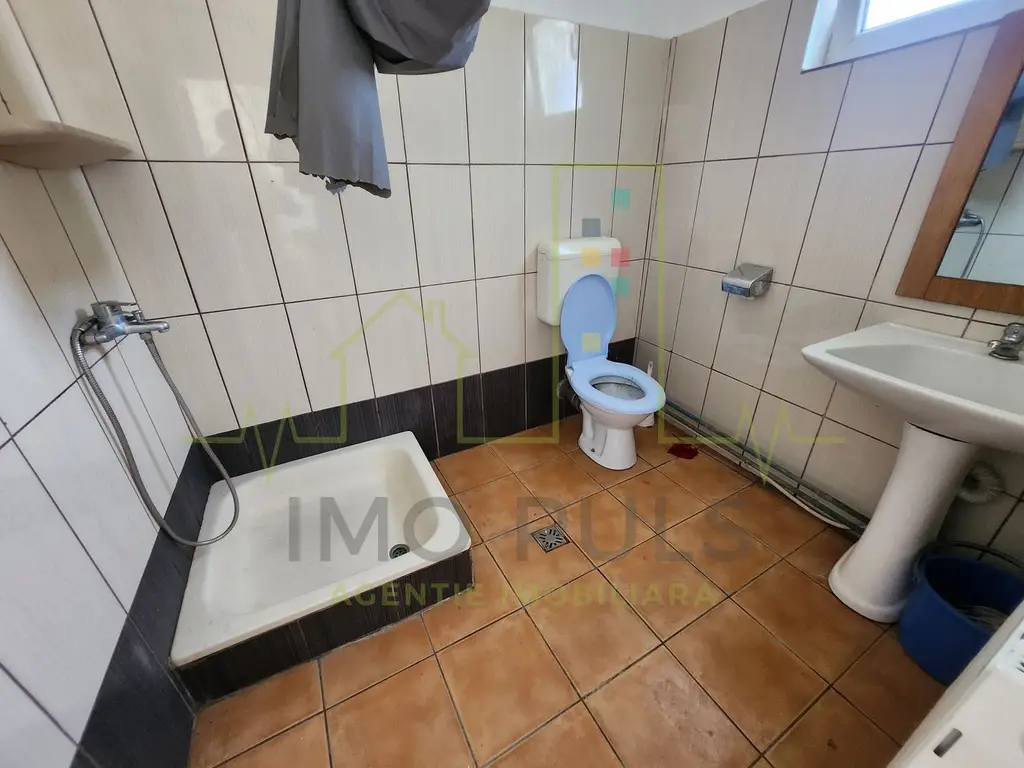 Casa cu apartamente pentru muncitori. Sag