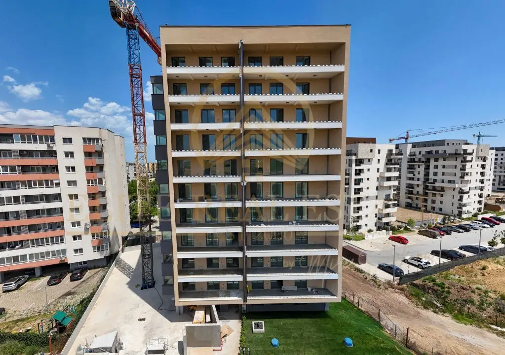 Tomis Plus - Celine Elegance - Vânzare apartament cu 3 camere, etaj 4.
