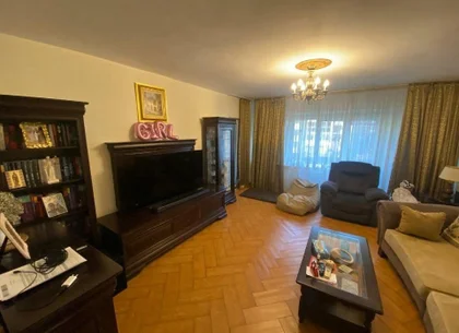 Apartament 3 camere Matei Basarab - centrala proprie
