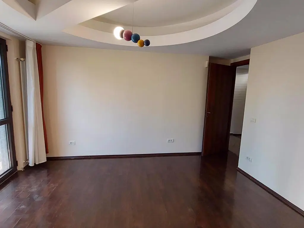 Vînd apartament 4 camere Floreasca/Verdi