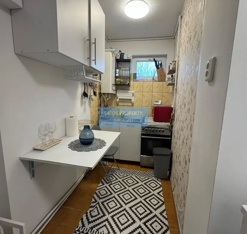 Apartament 2 camere de vânzare – 1 Decembrie 1918, Oinac